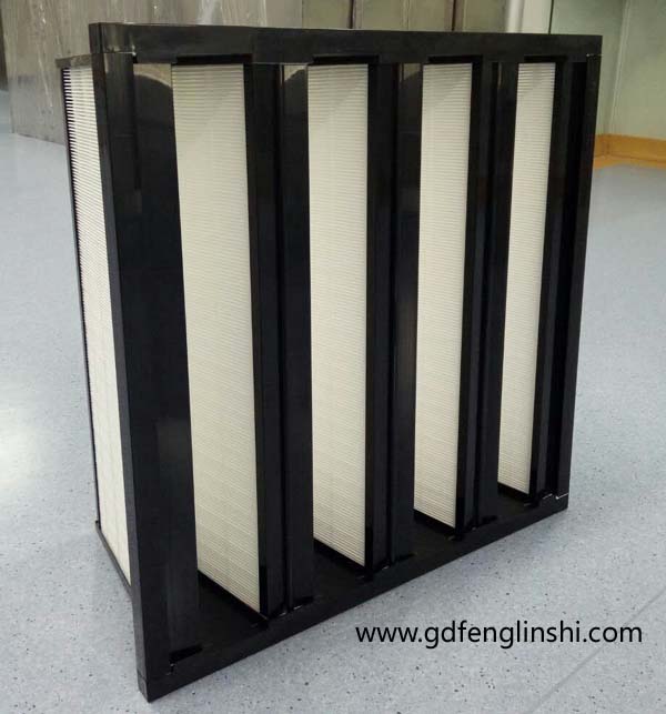 大風(fēng)量組合式高效過濾器具有過濾面積大，阻力低，使用壽命長(zhǎng)特點(diǎn)