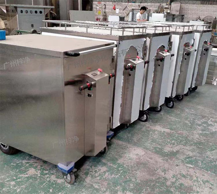 無(wú)菌物品電動(dòng)運(yùn)送車又稱為無(wú)菌物品運(yùn)送車、無(wú)菌密封下送車、無(wú)菌物品回收車。