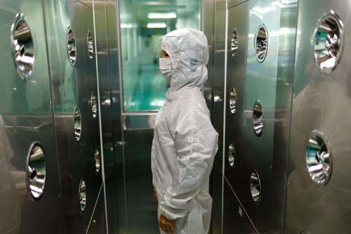 操作人員對風淋室的正確使用也是影響凈化效果的重要因素。
